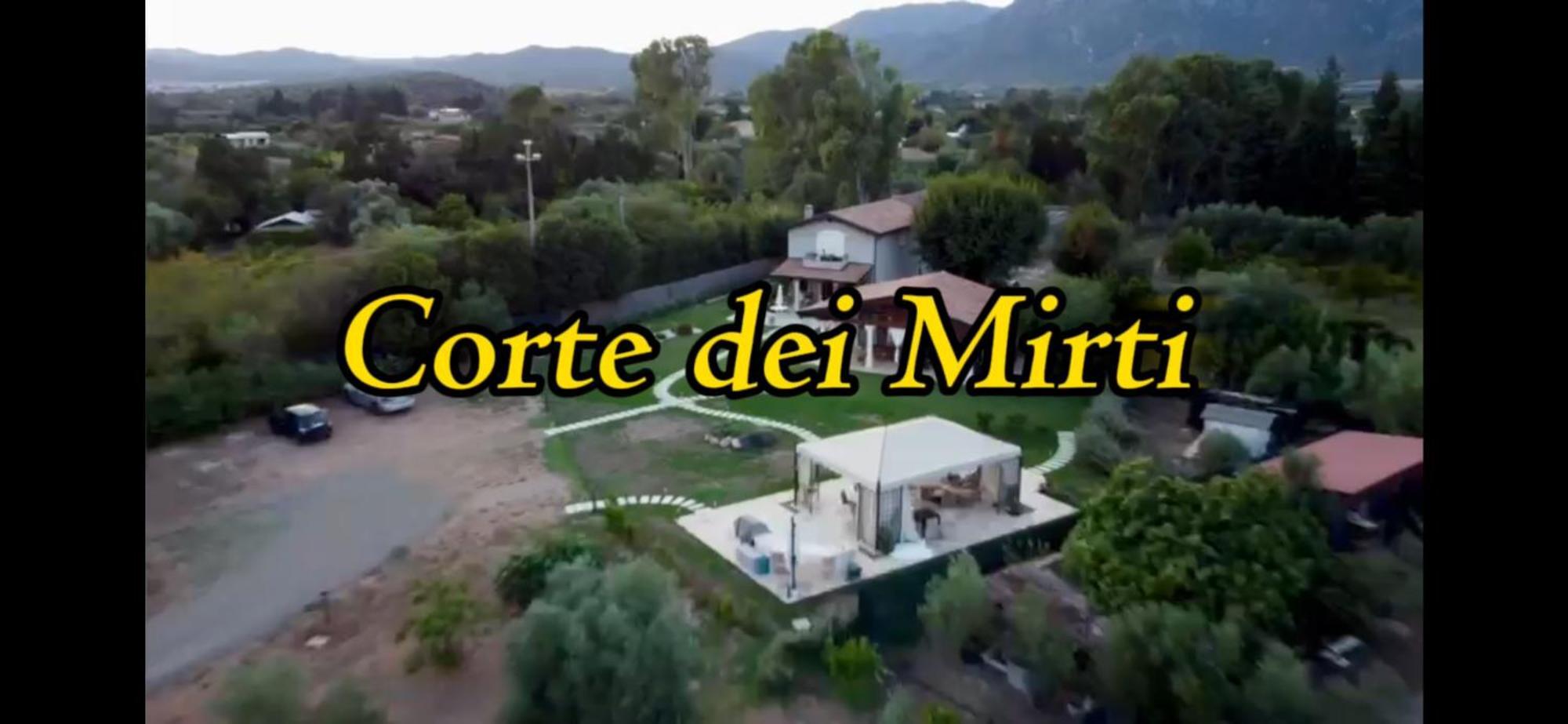 Corte Dei Mirti, Camere Signorili 伊格莱西亚斯 外观 照片